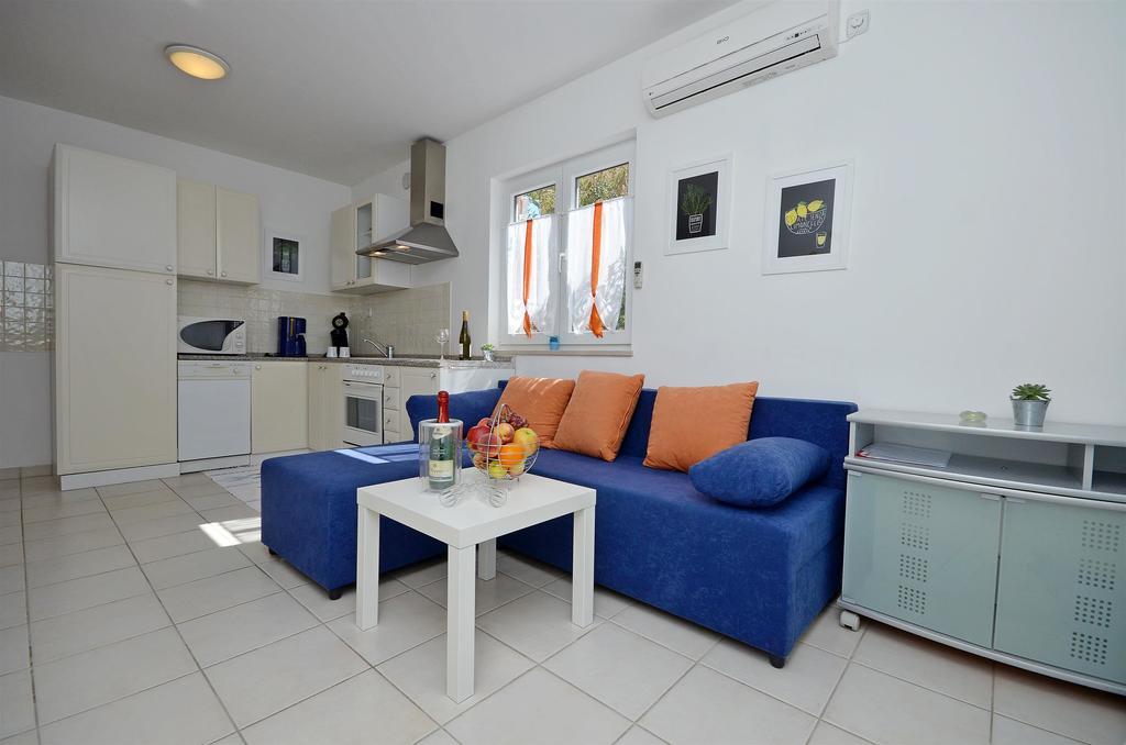 Apartments Danica Водице Екстериор снимка